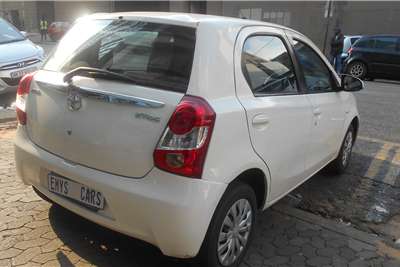  2015 Toyota Etios Etios hatch 1.5 Xs