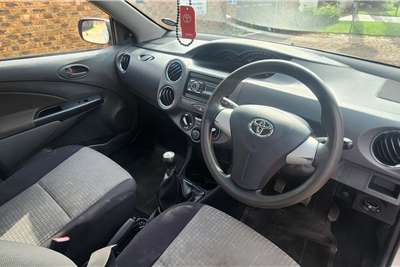  2015 Toyota Etios Etios hatch 1.5 Xs