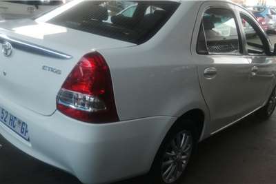  2016 Toyota Etios Etios hatch 1.5 Xs