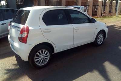  2017 Toyota Etios Etios hatch 1.5 Xs