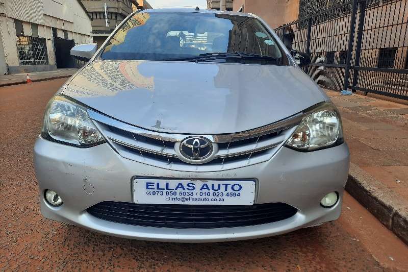 Toyota Etios hatch 1.5 Xs Sport 2015