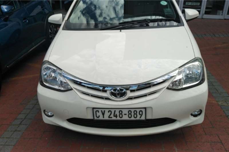 Toyota Etios hatch ETIOS 1.5 Xs/SPRINT 5Dr 2014