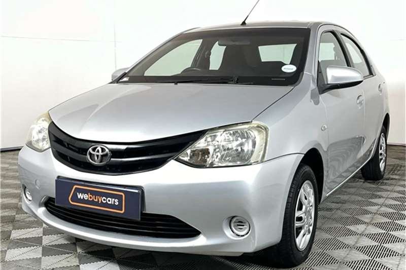 Toyota Etios sedan 1.5 Xi 2014
