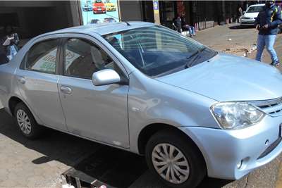  2017 Toyota Etios Etios sedan 1.5 Xi