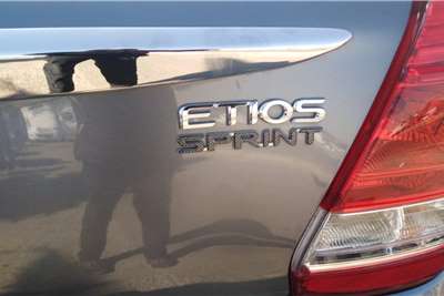  2019 Toyota Etios Etios sedan 1.5 Xi