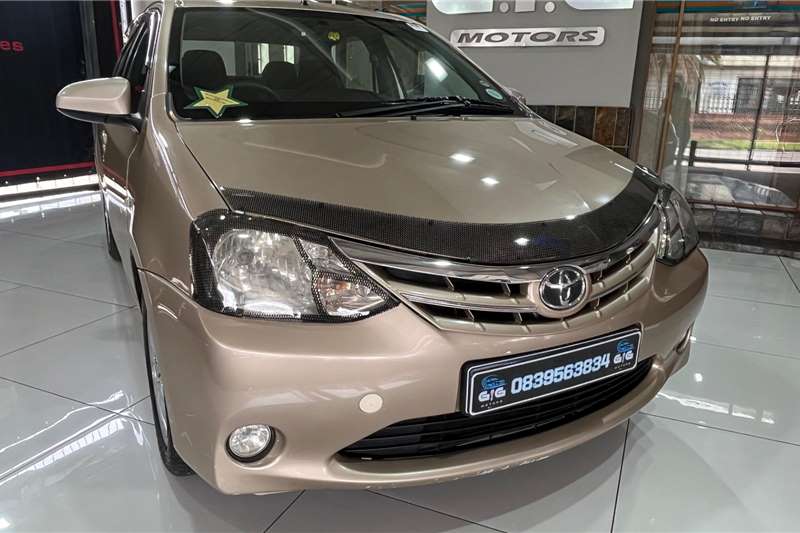 Toyota Etios sedan 1.5 Xs 2013