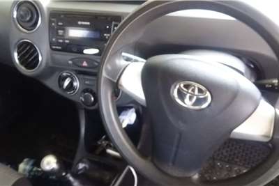  2014 Toyota Etios Etios sedan 1.5 Xs