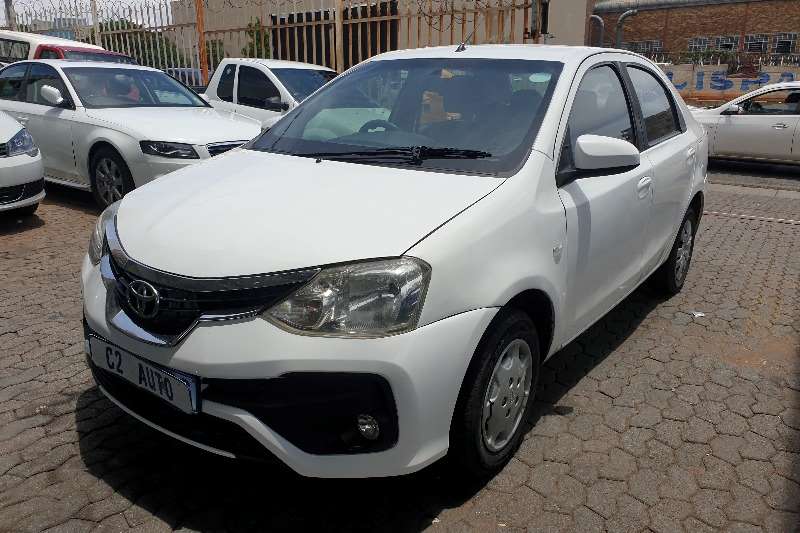 Toyota Etios sedan 1.5 Xs 2014