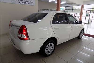  2015 Toyota Etios Etios sedan 1.5 Xs