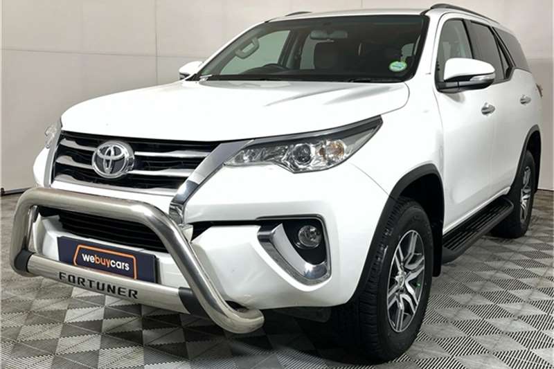 Toyota Fortuner 2.4GD 6 2016