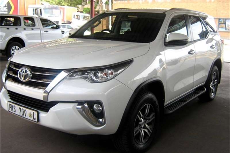 Toyota Fortuner 2.4GD-6 4X4 A/T 2018