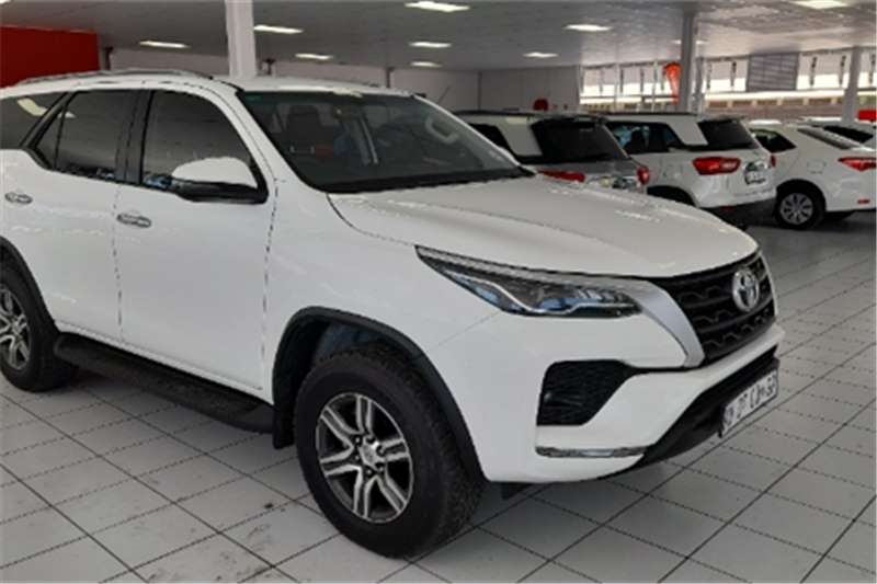 Toyota Fortuner 2.4GD 6 4X4 A/T 2022