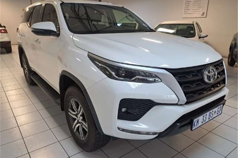 Toyota Fortuner 2.4GD 6 4X4 A/T 2022