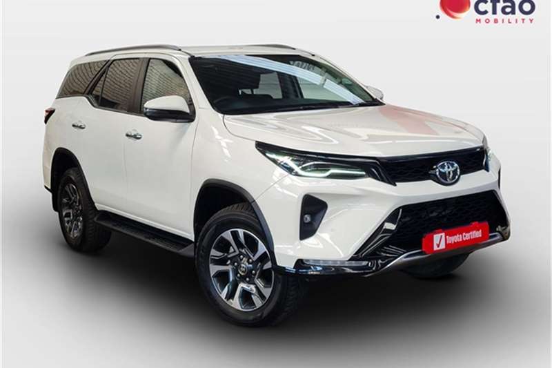 Toyota Fortuner 2.4GD-6 4X4 A/T 2023