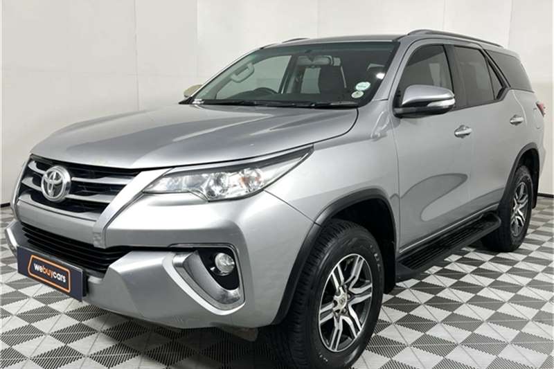 Toyota Fortuner 2.4GD 6 auto 2016