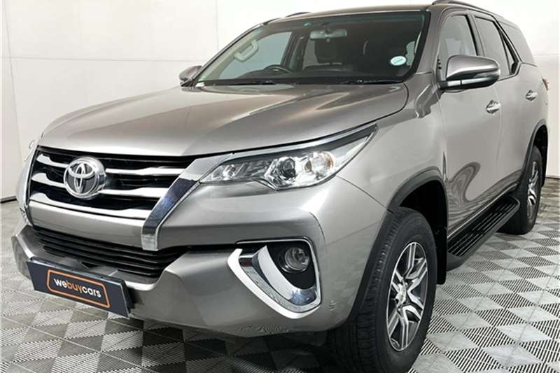 Used Toyota Fortuner 2.4GD 6 auto