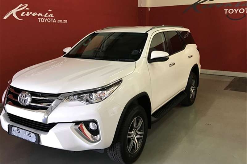 Toyota Fortuner Fortuner 2 4gd 6 Auto For Sale In Gauteng