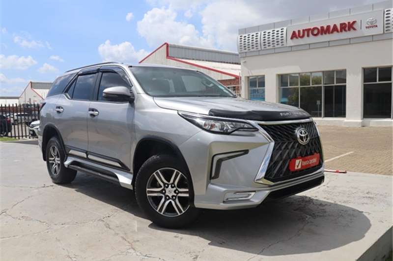 Toyota Fortuner 2.4GD 6 R/B A/T 2020