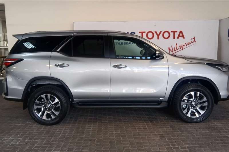 Toyota Fortuner 2.8GD 6 4X4 A/T 2023