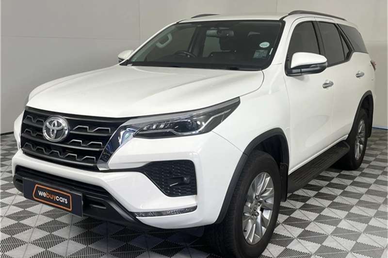 Toyota Fortuner 2.8GD-6 R/B A/T 2021