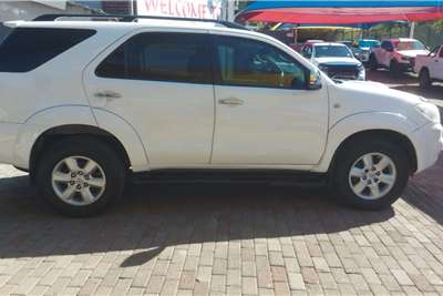 Used 2010 Toyota Fortuner 3.0D 4D 4x4 auto