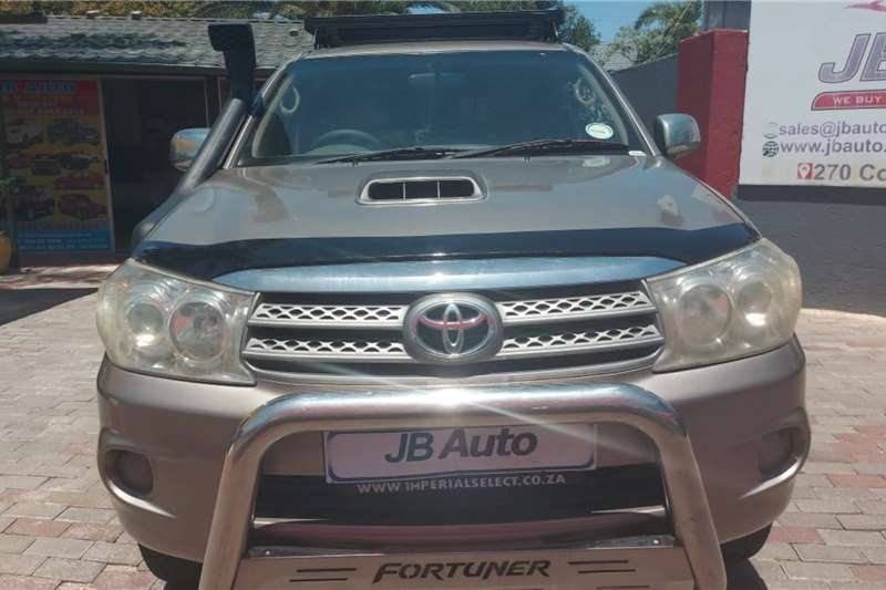 Toyota Fortuner 3.0D 4D 4x4 automatic 2009