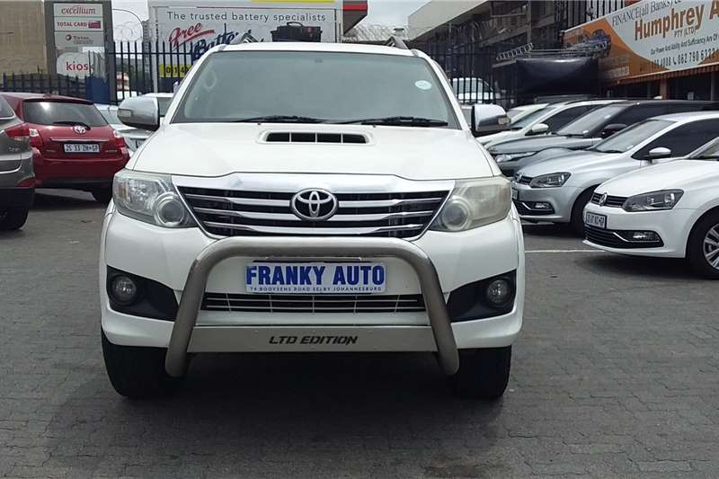Toyota Fortuner 3.0D-4D 4x4 automatic 2013
