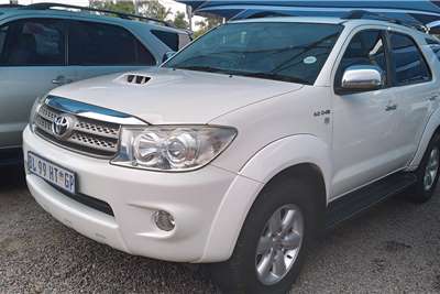  2011 Toyota Fortuner Fortuner 3.0D-4D 4x4 Heritage Edition automatic