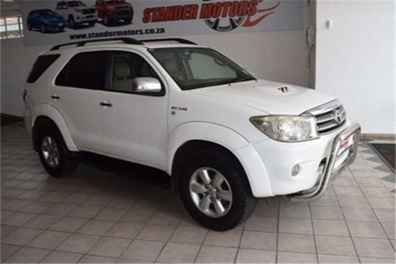Toyota Fortuner 3.0D-4D automatic 2009