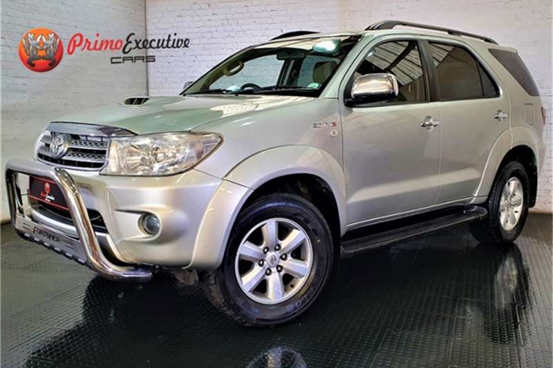 Toyota Fortuner 3.0D-4D automatic 2010