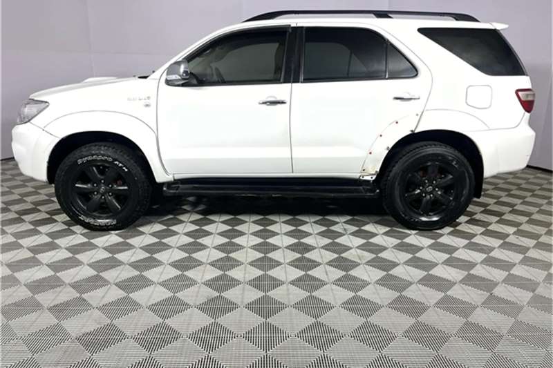Used 2011 Toyota Fortuner 3.0D 4D automatic