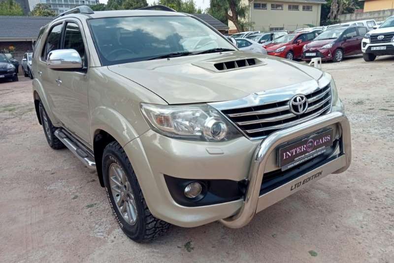 Toyota Fortuner 3.0D 4D automatic 2013
