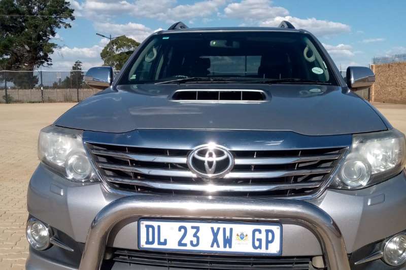Used 2015 Toyota Fortuner 3.0D 4D Epic