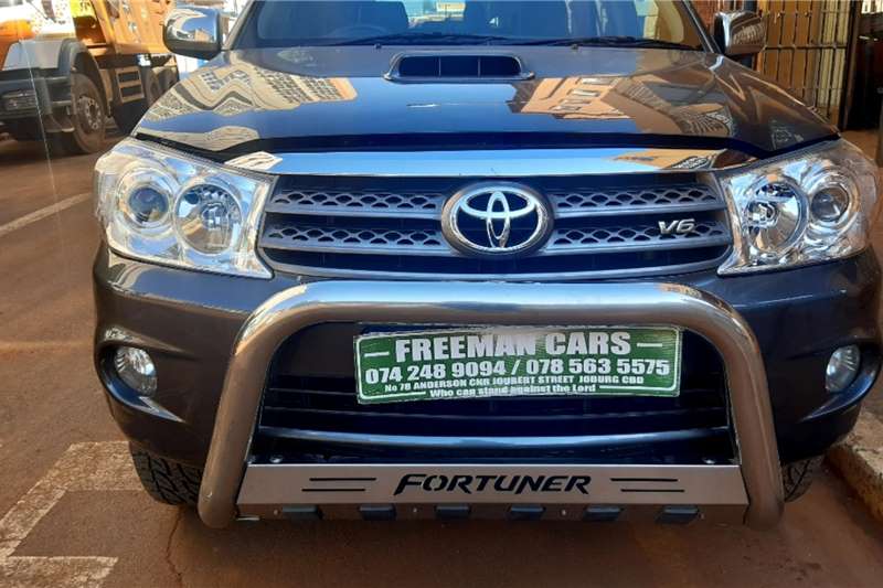 Toyota Fortuner 4.0 V6 2011