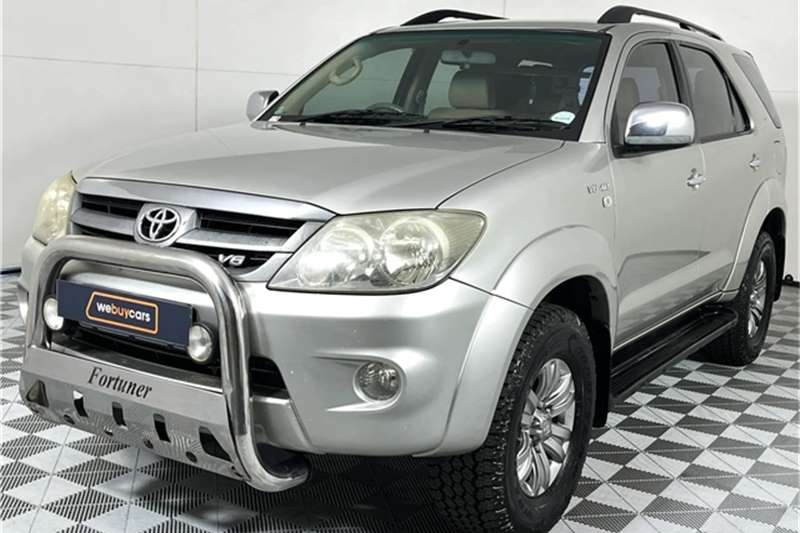 Used 2006 Toyota Fortuner V6 4.0 4x4 automatic