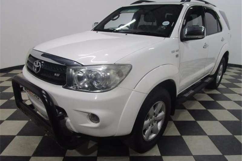 Toyota Fortuner V6 4.0 4x4 automatic 2009