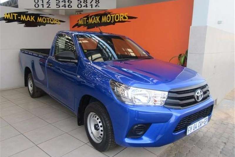 Toyota Hilux 2.0 (Aircon) 2017