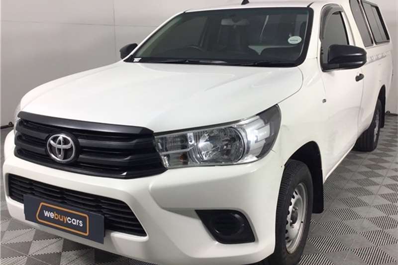 Toyota Hilux 2.0 (aircon) 2017