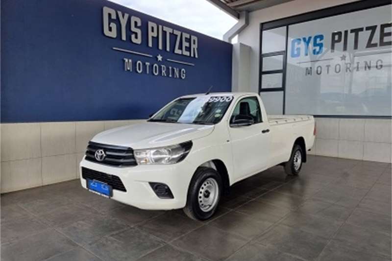 Toyota Hilux 2.0 (aircon) 2018