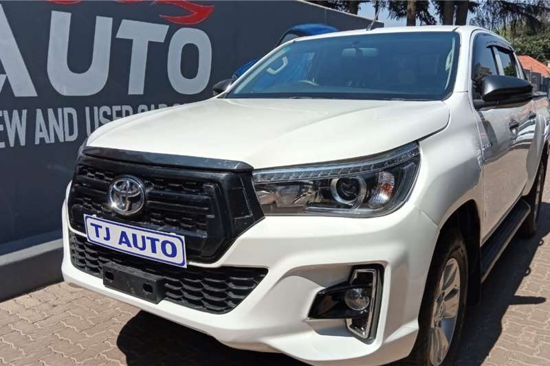 Toyota Hilux 2.4GD 6 double cab SRX 2019