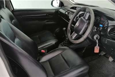  2017 Toyota Hilux Hilux 2.4GD (aircon)