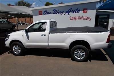  2013 Toyota Hilux Hilux 2.5D-4D raised body SRX