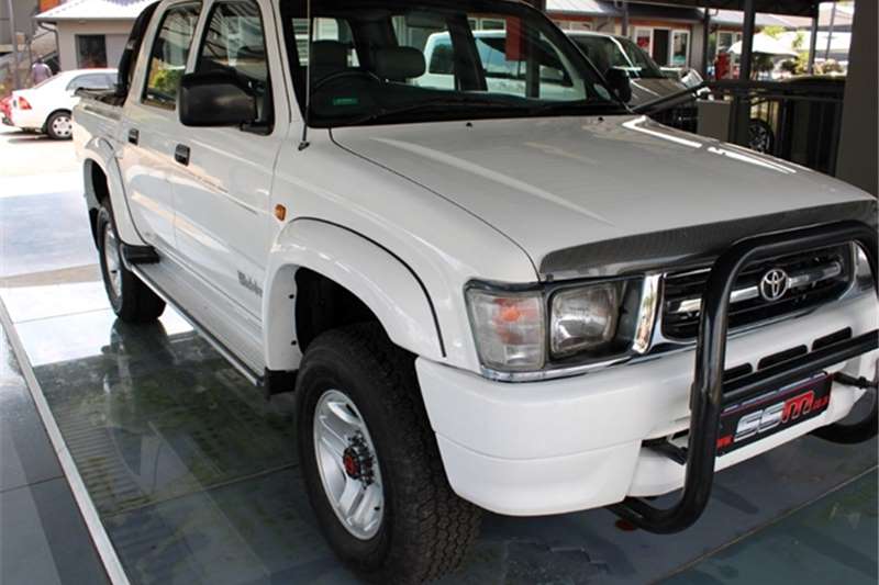 Toyota Hilux 3.0 KZTE 4X4 D/C MAN 2001