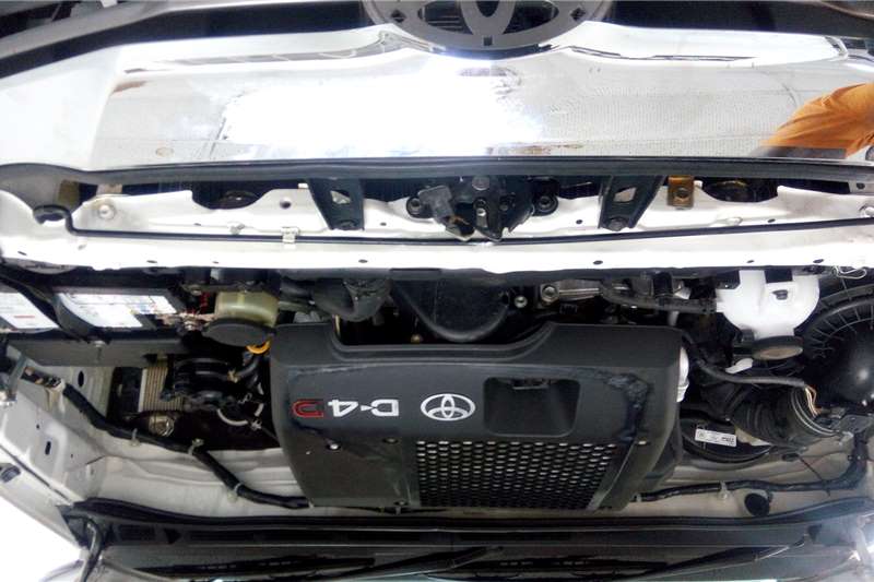 Toyota Hilux 3.0D-4D 2013
