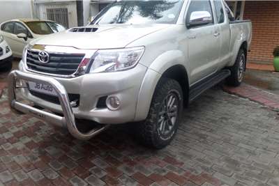 Used 2014 Toyota Hilux 3.0D 4D 4x4 Raider Dakar edition