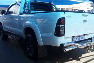  2011 Toyota Hilux Hilux 3.0D-4D 4x4 Raider Legend 45