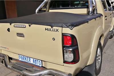  2015 Toyota Hilux Hilux 3.0D-4D double cab 4x4 Raider Legend 40 auto