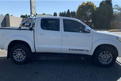  2015 Toyota Hilux Hilux 3.0D-4D double cab Raider Legend 45 auto