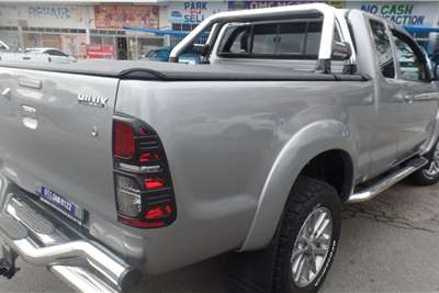  2015 Toyota Hilux Hilux 3.0D-4D Xtra cab Raider Legend 45