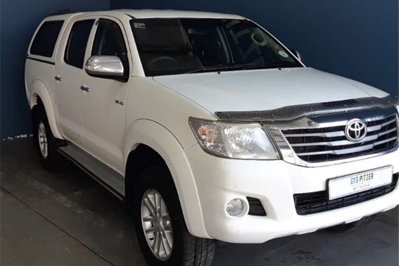 Toyota Hilux 4.0 V6 double cab 4x4 Raider 2013